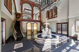 3334 Peachtree Rd NE, Atlanta, GA 30326 - Photo 42
