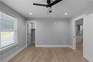 2381 Highpoint Rd, Snellville, GA 30078 - Photo 22