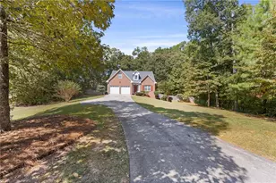 7661 Bremont Ct, Douglasville, GA 30135 - Photo 2