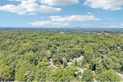 495 Wyncourtney Drive, Sandy Springs, GA 30328 - Photo 56