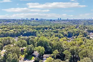 495 Wyncourtney Dr, Sandy Springs, GA 30328 - Photo 54