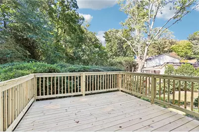 495 Wyncourtney Drive, Sandy Springs, GA 30328 - Photo 12
