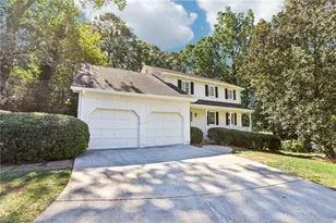 495 Wyncourtney Dr, Sandy Springs, GA 30328 - Photo 52