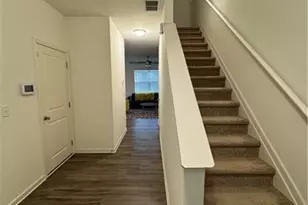 3366 Tarian Way, Decatur, GA 30034 - Photo 2