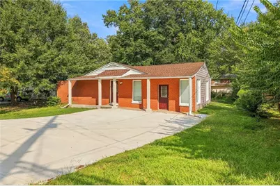 3153 Shallowford Road NE, Chamblee, GA 30341 - Photo 6