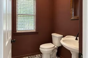 1305 Rosewood Dr, Alpharetta, GA 30005 - Photo 10