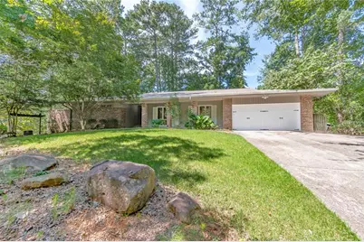 300 Cedar Knoll Court, Roswell, GA 30076 - Photo 8