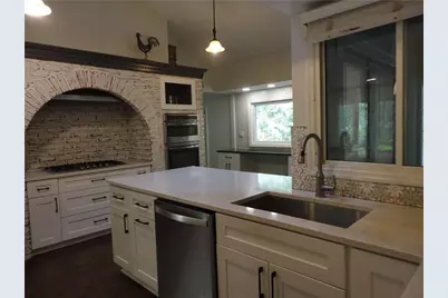 300 Cedar Knoll Court, Roswell, GA 30076 - Photo 12