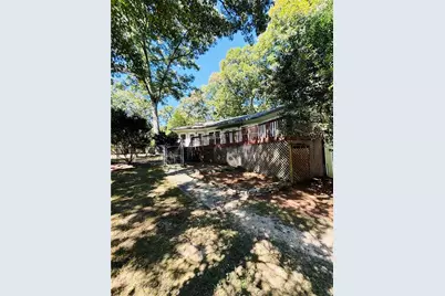 4715 Barnes Court, Loganville, GA 30052 - Photo 10