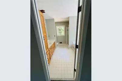 4715 Barnes Court, Loganville, GA 30052 - Photo 6