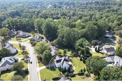 10590 Stonepoint Place, Johns Creek, GA 30097 - Photo 68