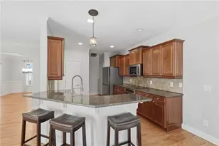 9025 Devonwood Ct, Gainesville, GA 30506 - Photo 10