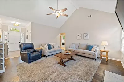 2376 Battle Forest Drive SW, Marietta, GA 30064 - Photo 4