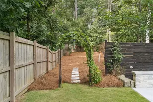 3190 Caldwell Rd, Brookhaven, GA 30319 - Photo 48
