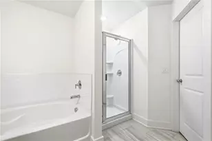 91 Auburn Run Ln, Auburn, GA 30011 - Photo 10
