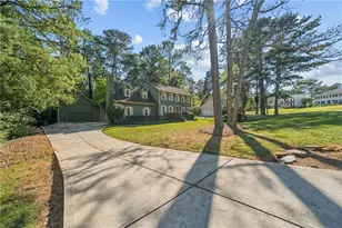 1793 Windcrest Dr SW, Lilburn, GA 30047 - Photo 42