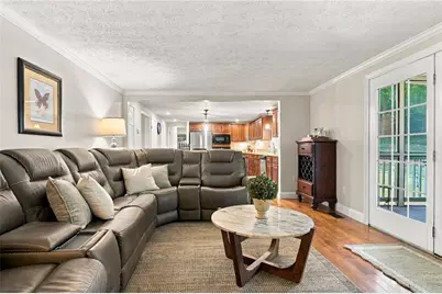 345 High Meadow Drive, Marietta, GA 30068 - Photo 16