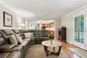 345 High Meadow Dr, Marietta, GA 30068 - Photo 16