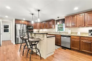 345 High Meadow Dr, Marietta, GA 30068 - Photo 8
