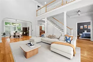 1121 Ashton Bluff Dr NE, Atlanta, GA 30319 - Photo 10