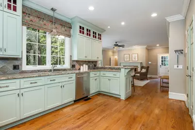 2881 Vinings Way SE, Atlanta, GA 30339 - Photo 14