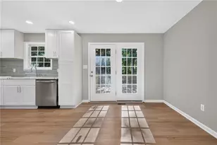 5545 Sallee Dr, Oakwood, GA 30566 - Photo 8