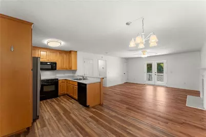 313 Hawthorne Drive, Cleveland, GA 30528 - Photo 10