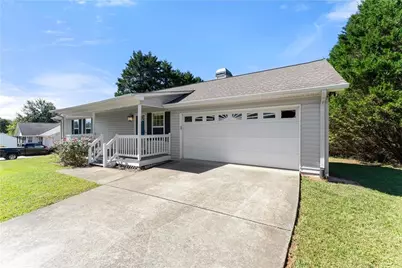 313 Hawthorne Drive, Cleveland, GA 30528 - Photo 30
