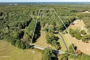8995 Gullatt Rd, Palmetto, GA 30268 - Photo 2