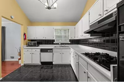 399 Emmett Street, Riverdale, GA 30274 - Photo 10