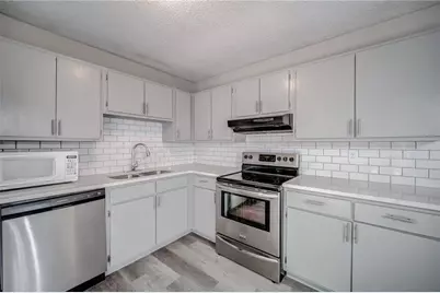 4084 Hidden Hollow Drive #B, Gainesville, GA 30506 - Photo 6
