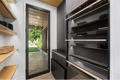 1033 Reeder Circle NE, Atlanta, GA 30306 - Photo 28
