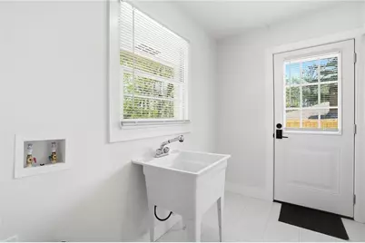 5542 Joeclay Drive, Stone Mountain, GA 30088 - Photo 22