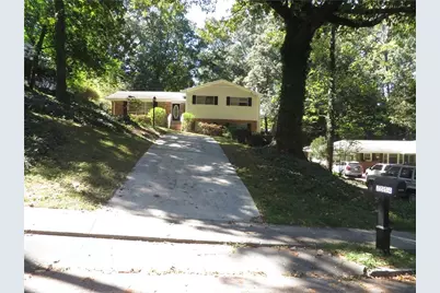 2554 Skyland Trail NE, Atlanta, GA 30319 - Photo 2