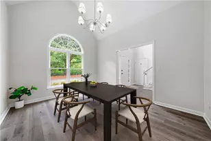 4052 Thornbrook Ln, Marietta, GA 30066 - Photo 2