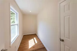 30 Wood Valley Cir, Carrollton, GA 30117 - Photo 16
