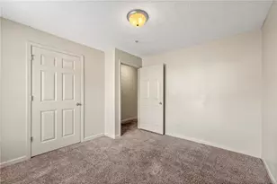 9202 Fairington Ridge Cir, Lithonia, GA 30038 - Photo 16