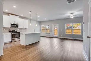 500 Rockfern Ct, Lilburn, GA 30047 - Photo 2