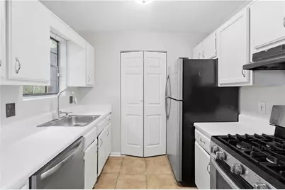 6977 Flagstone Drive, Austell, GA 30168 - Photo 2