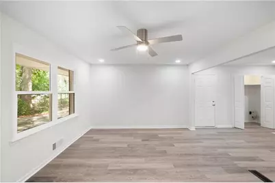 4059 Canby Lane, Decatur, GA 30035 - Photo 6