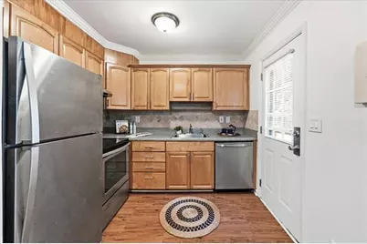 2412 Peachwood Circle NE #4, Atlanta, GA 30345 - Photo 4