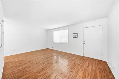 2412 Peachwood Circle NE #4, Atlanta, GA 30345 - Photo 6