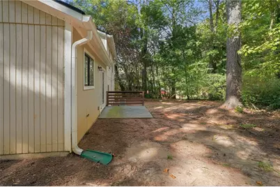 5130 S Woodbridge Trail, Stone Mountain, GA 30088 - Photo 24