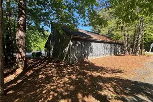 6500 Shannon Pkwy, Union City, GA 30291 - Photo 2