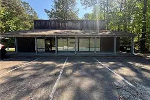 6500 Shannon Pkwy, Union City, GA 30291 - Photo 1