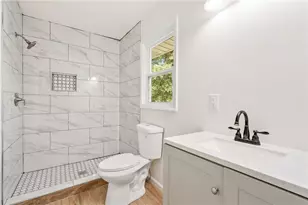2465 Wood Valley Dr, East Point, GA 30344 - Photo 8