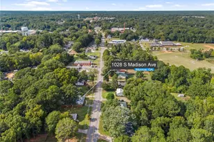 1028 S Madison Ave S, Monroe, GA 30655 - Photo 2
