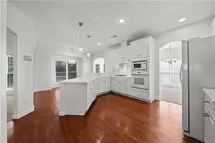 2212 Snug Harbor NE, Marietta, GA 30066 - Photo 14