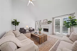 2212 Snug Harbor NE, Marietta, GA 30066 - Photo 24