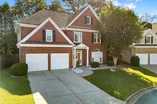2212 Snug Harbor NE, Marietta, GA 30066 - Photo 2